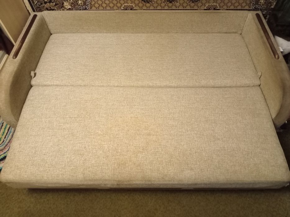 Розкладний диван