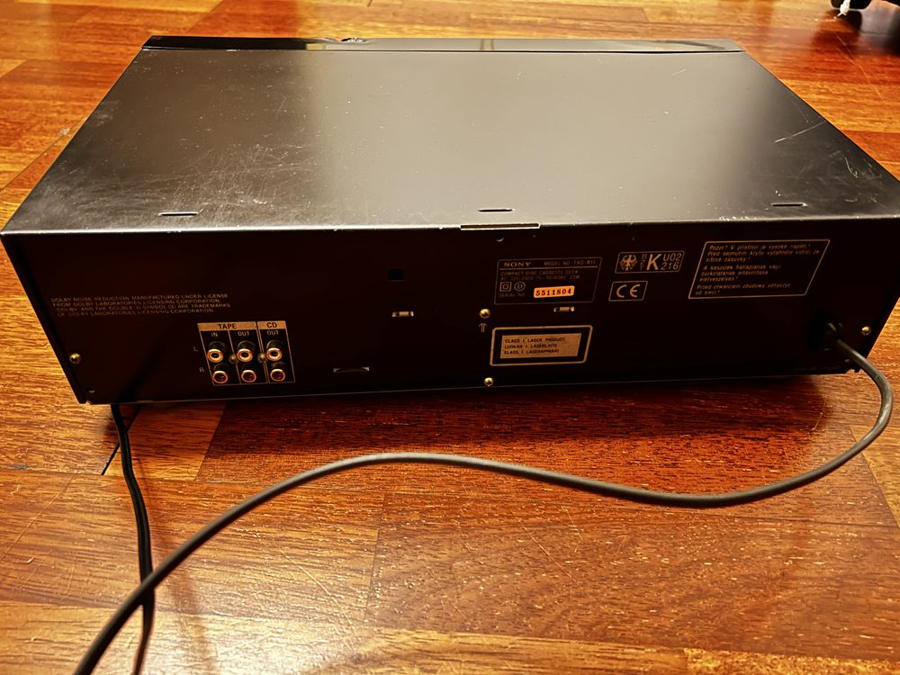 Sony TXD-R11 combo CD/Tape sprawny