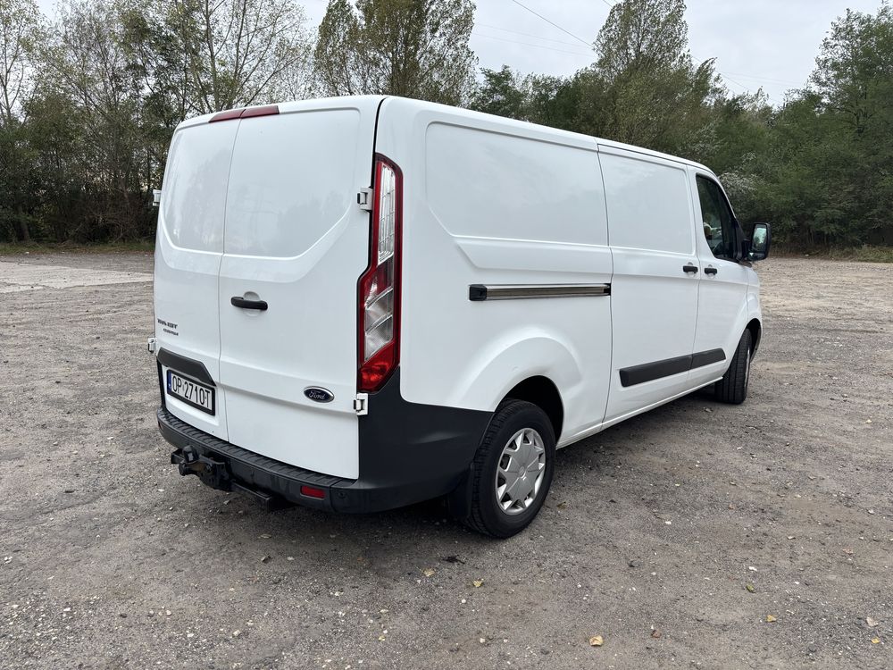 Ford transit custom L2H1 2.0 130km