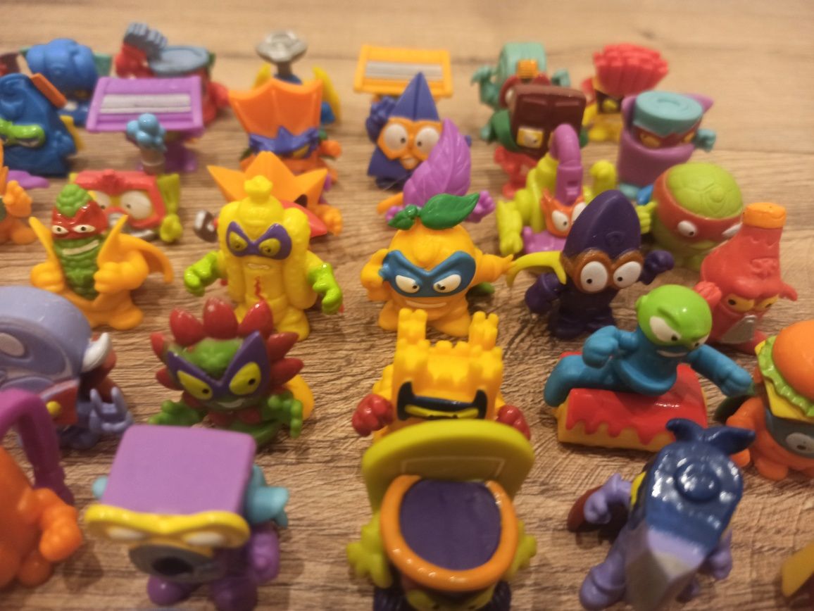 Figurki super zings