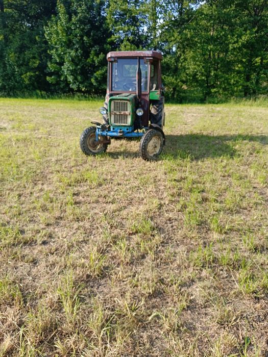 Ursus c 330  zarejestrowany ciapek ciagnik rolniczy
