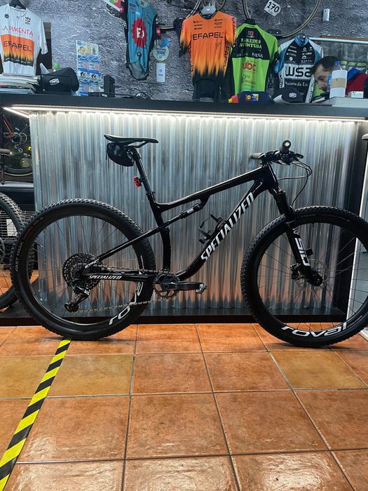 Bicicleta Specialized Epic Pro
