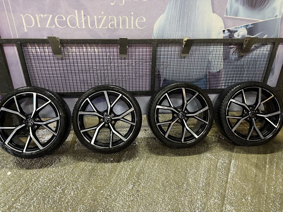 Koła felgi Estoril VW Golf 8R Oryginał 19 cali 5X112  235/35R19