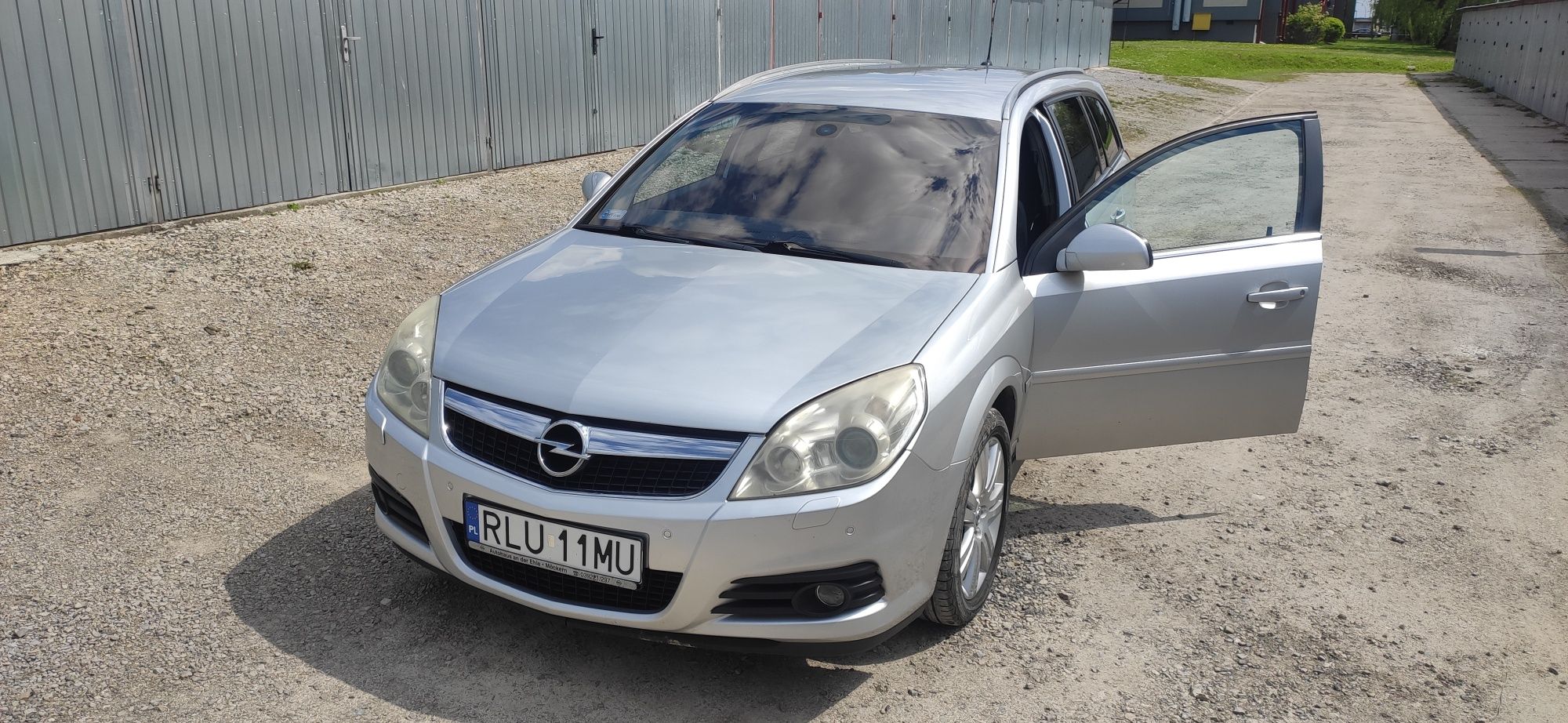 Opel Vectra C 1.9 CDTI 150km