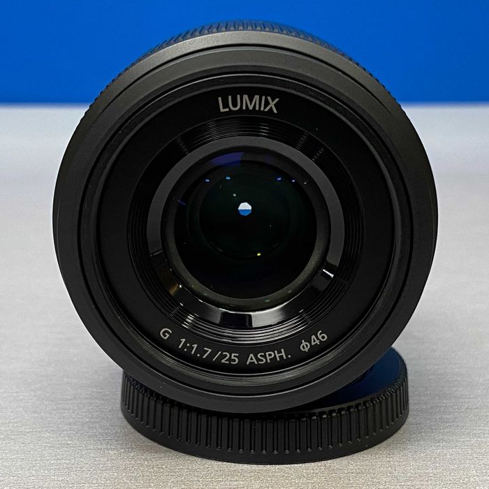 Panasonic Lumix G 25mm f/1.7