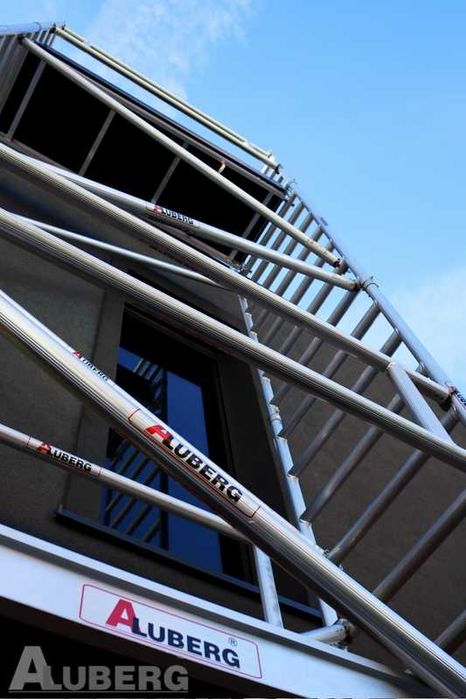 Rusztowanie przejezdne aluminiowe ALUBERG 770- 1100 ze stabilizatorem