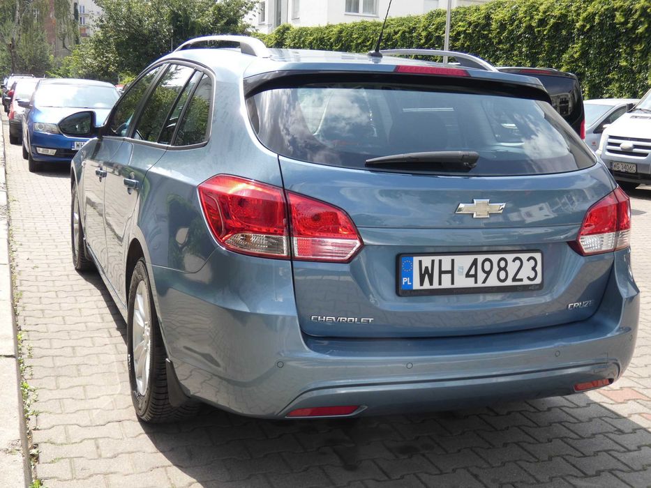 Chevrolet Cruze Combi, błękitny, piękny i doskonały!