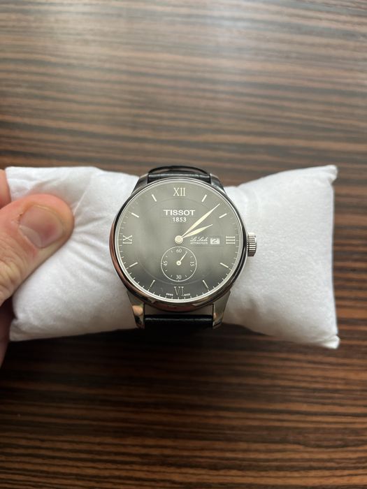 Годинник Tissot Le Locle Automatic Petite Seconde T006.428.A