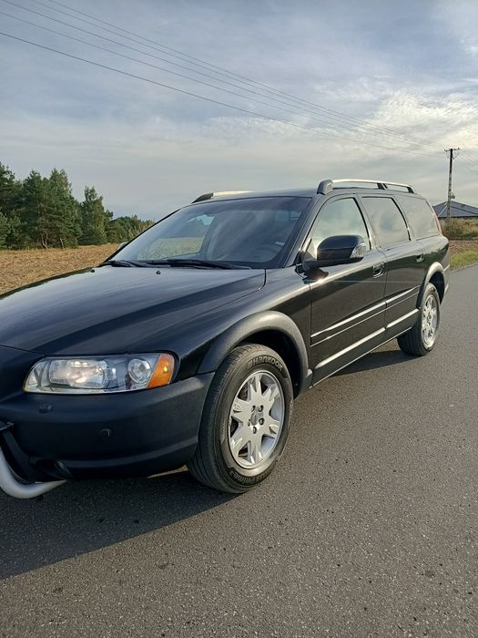 Volvo XC70 D5 AWD SUMMUM II lift stan bardzo dobry