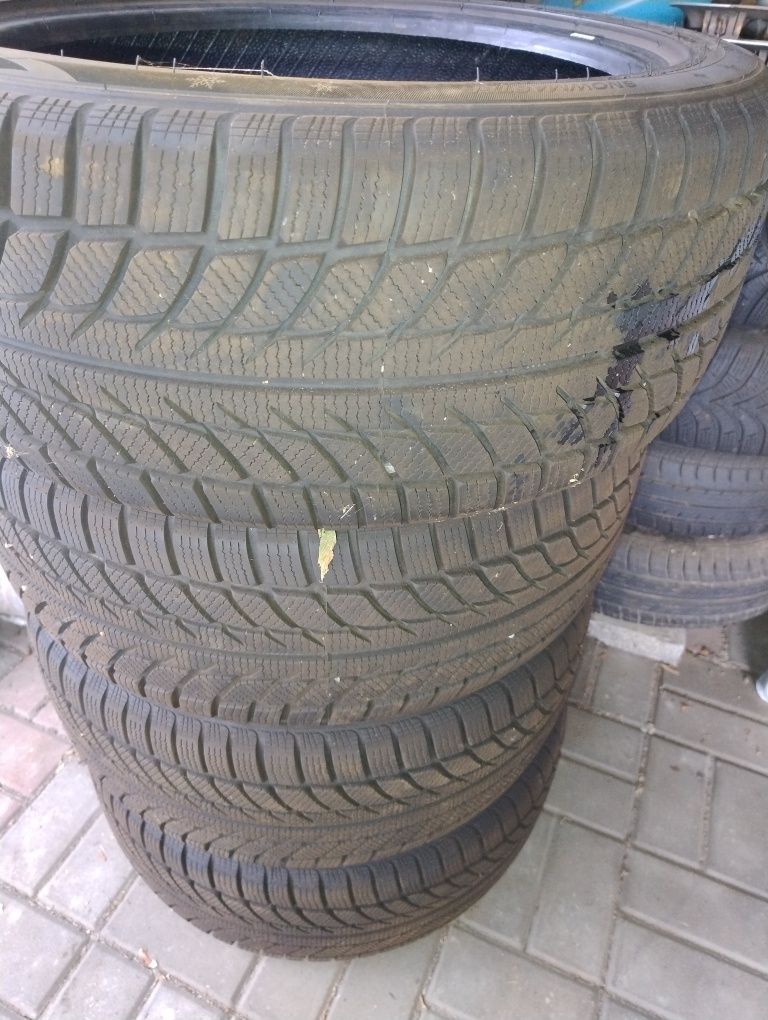 Opony 235/45r18 zimowe