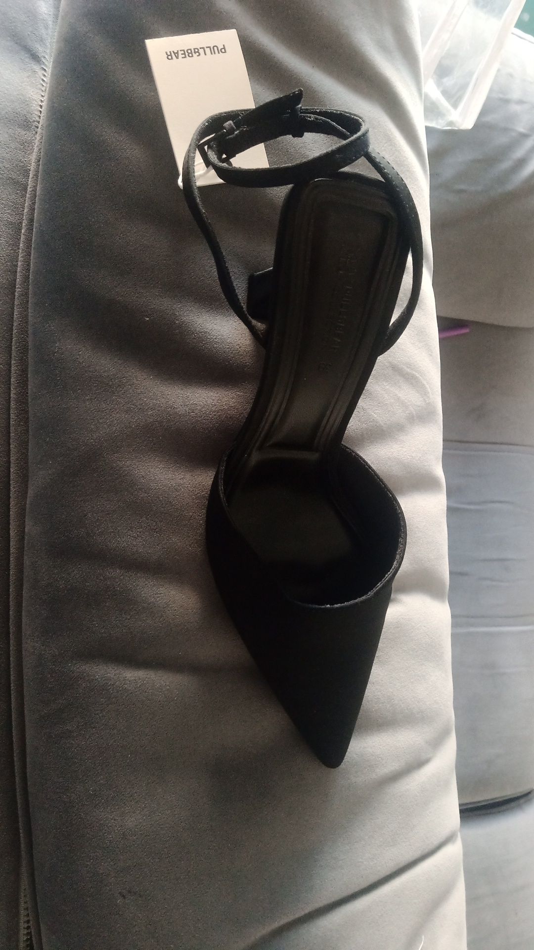 Sapatos pull and bear