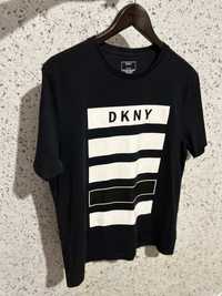 Футболка DKNY