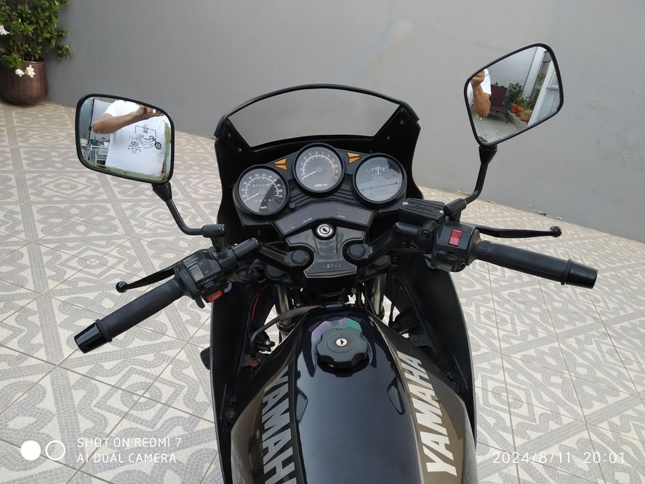 Vendo Yamaha XJ600