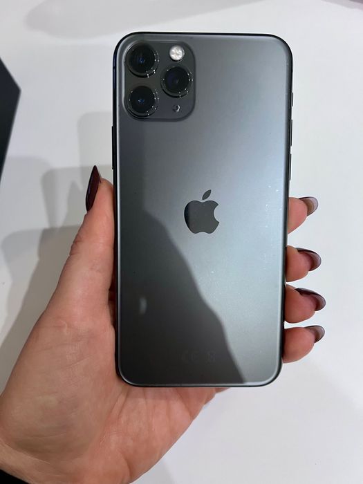 iPhone 11 Pro w świetnym stanie