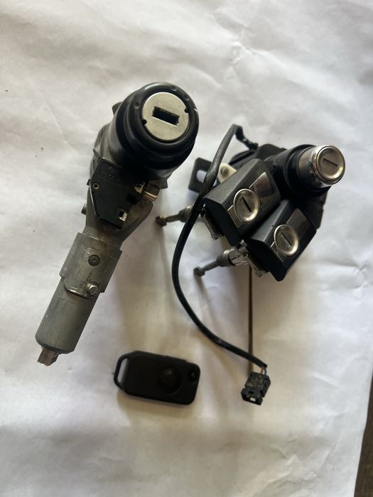 W124. Замки, багажник, салон.