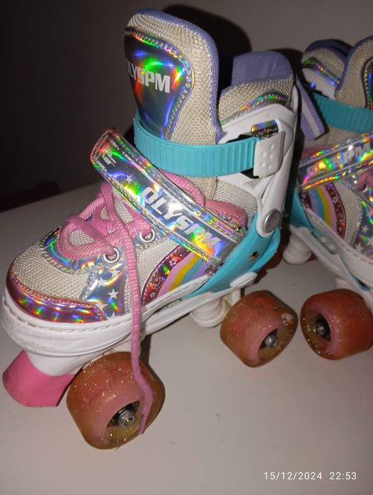 Patins Quad Criança tamanho pequeno 26-29 com luzes nas rodas