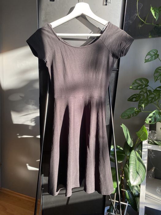 Czarna sukienka tally weijl