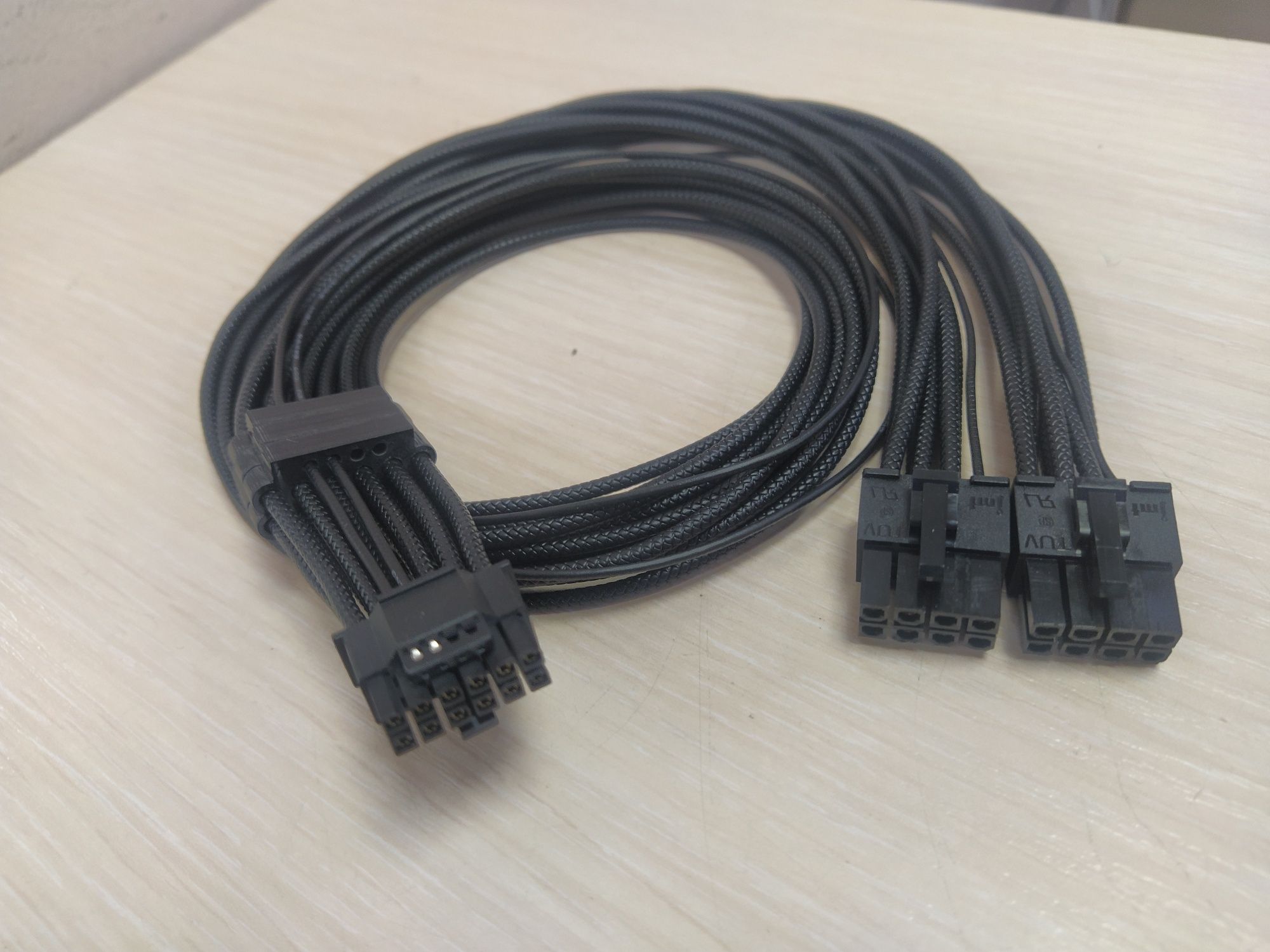 Блок живлення ASUS ROG-THOR-1000P2-GAMING 1000w pcie 5.0