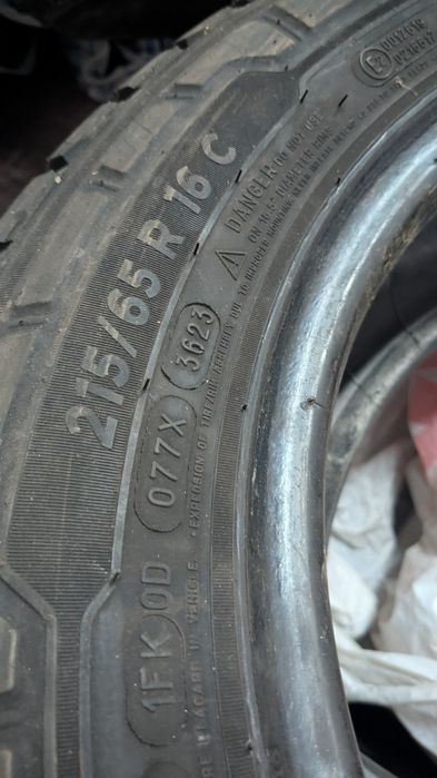 зимові 215/65/R16C  Michelin
215/65/r16C 2023 рік 6мм