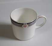 Chávena de café expresso Wedgwood Waverley England