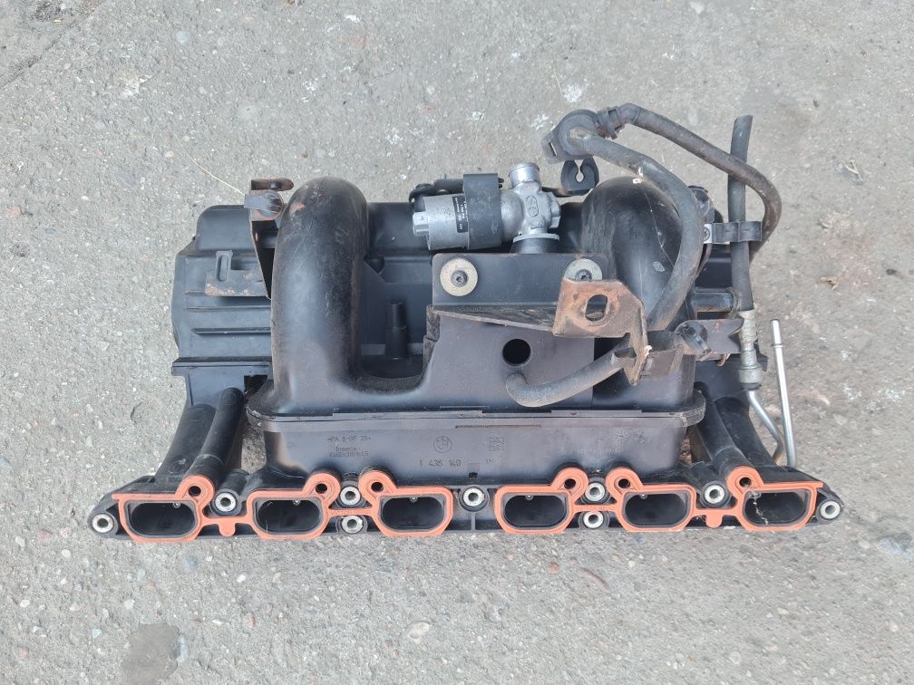 Kolektor ssący BMW E36 E39 E46 benzyna M 52 tu