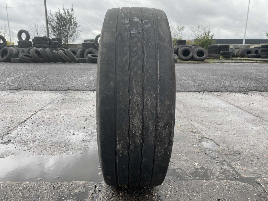 Opona używana ciężarowa 285/70R19.5 Opony CONTINENTAL HYBRID HT3