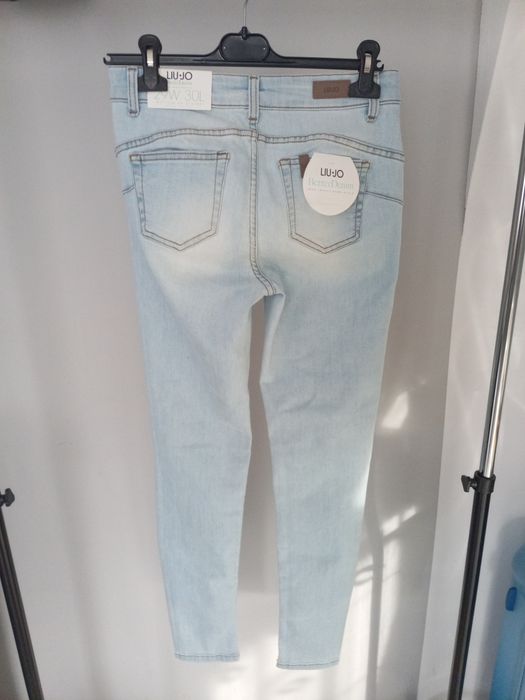 Spodnie jeansowe rurki Liu jo