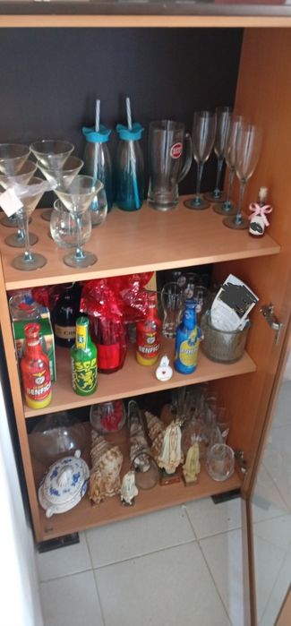 Cristaleira/ móvel sala