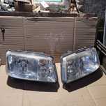 Lampy przód lewa prawa vw bora 2001r HELLA