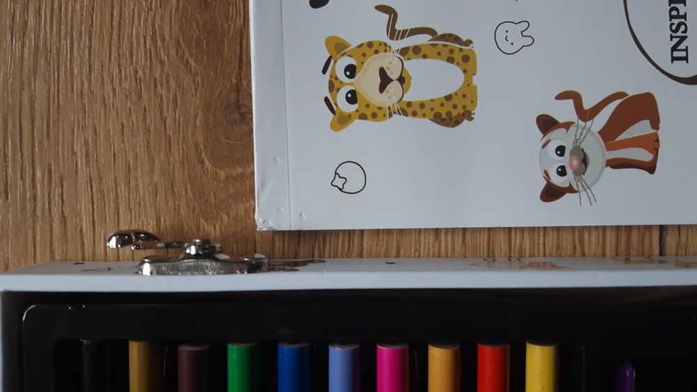 Великий набір для малювання кейс валіза з рускою фарби маркери олівці