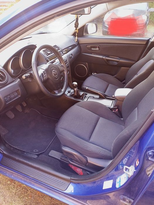 Sprzedam Mazda 3 sedan