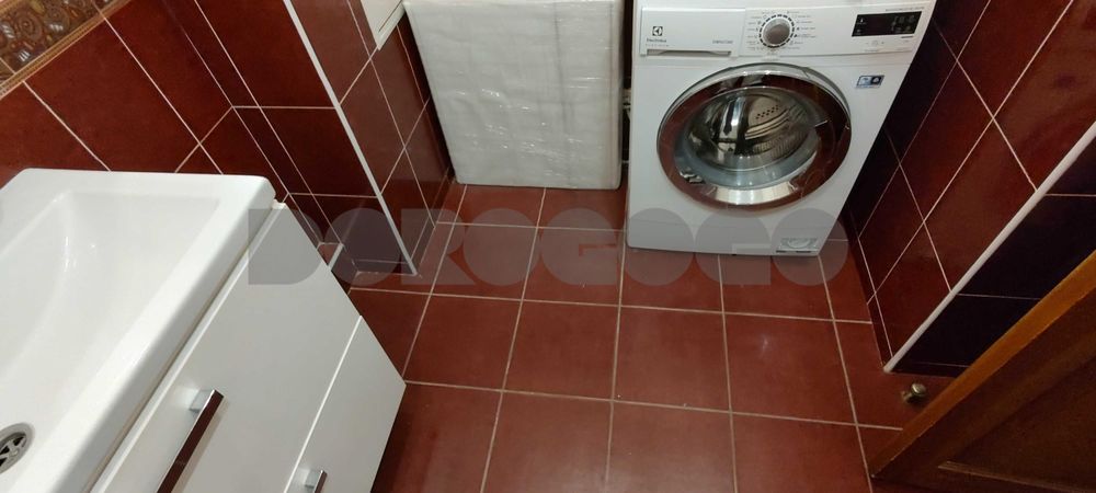 Продаж 1к квартири вул. Машинобудівників 17А