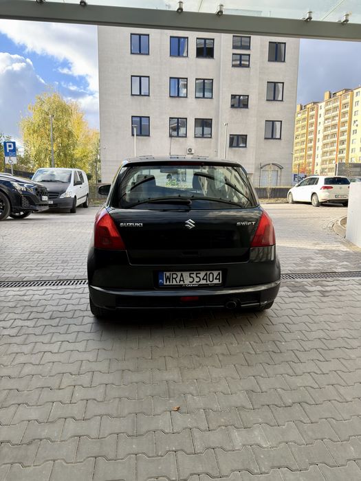 SUZUKI SWIFT MK6, 2005 rok, 1.5 benzyna, czarny