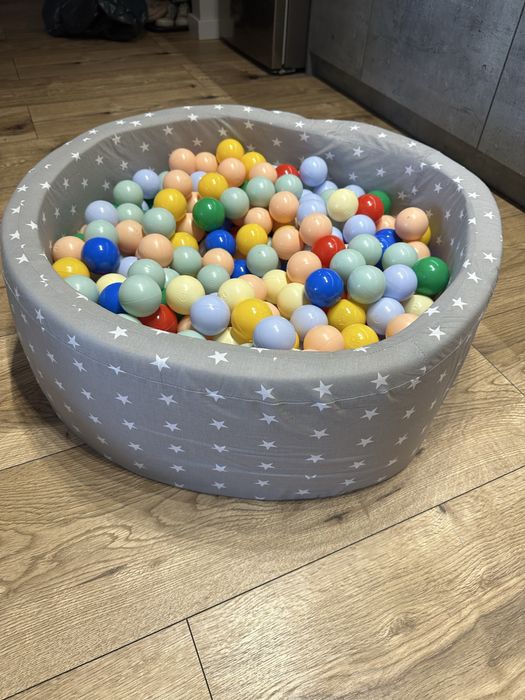 Basen  z kulkami