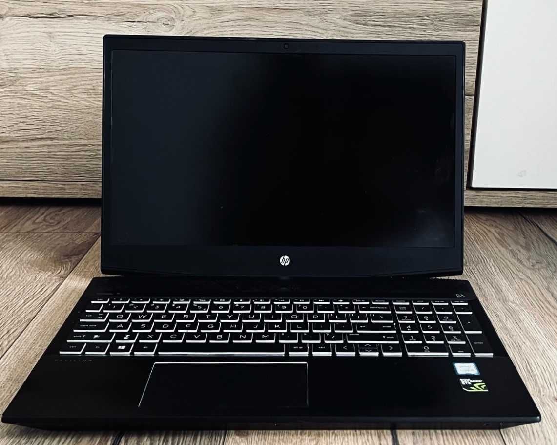 Laptop HP Pavilion Gaming 15-cx0059nw + Windows 10 + org. zasilacz HP