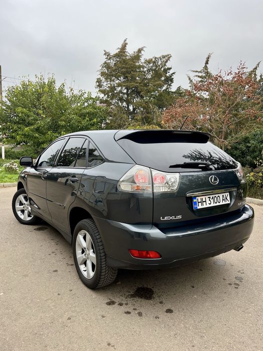 Продам LEXUS RX300 3л.Бензин Полный привод!