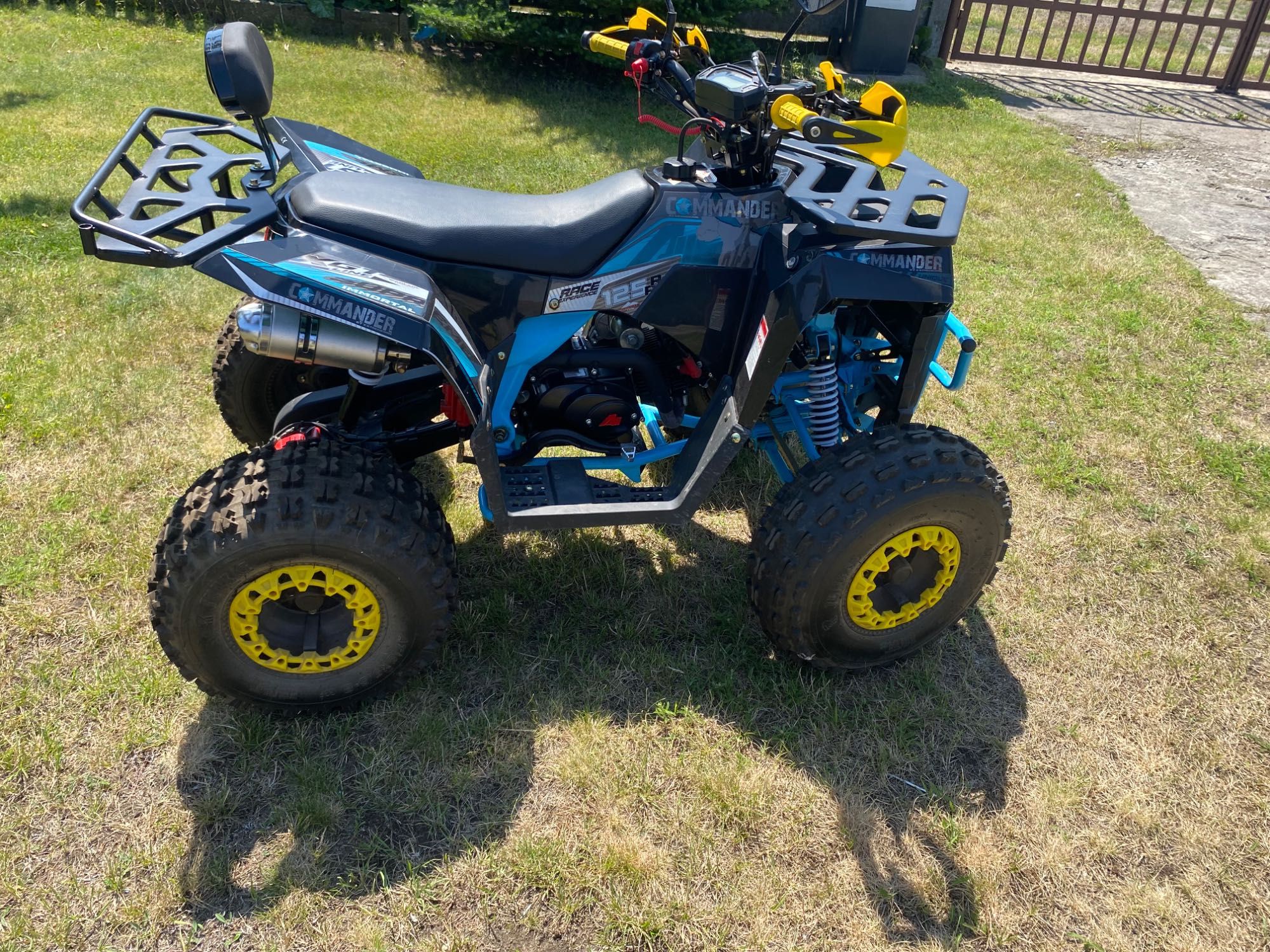 Quad Apollo Commander 125
