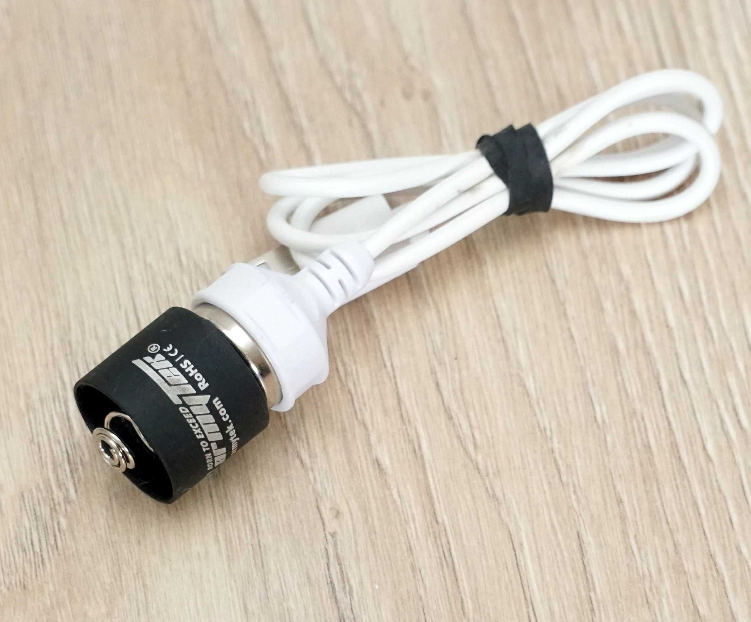 Ładowarka magnetyczna USB-A do latarki ArmyTek Wizard PRO + adapter
