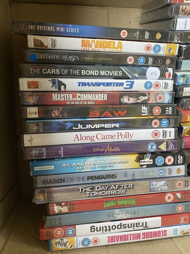 Filmy DVD płyty zestaw 35 filmów Nowe video