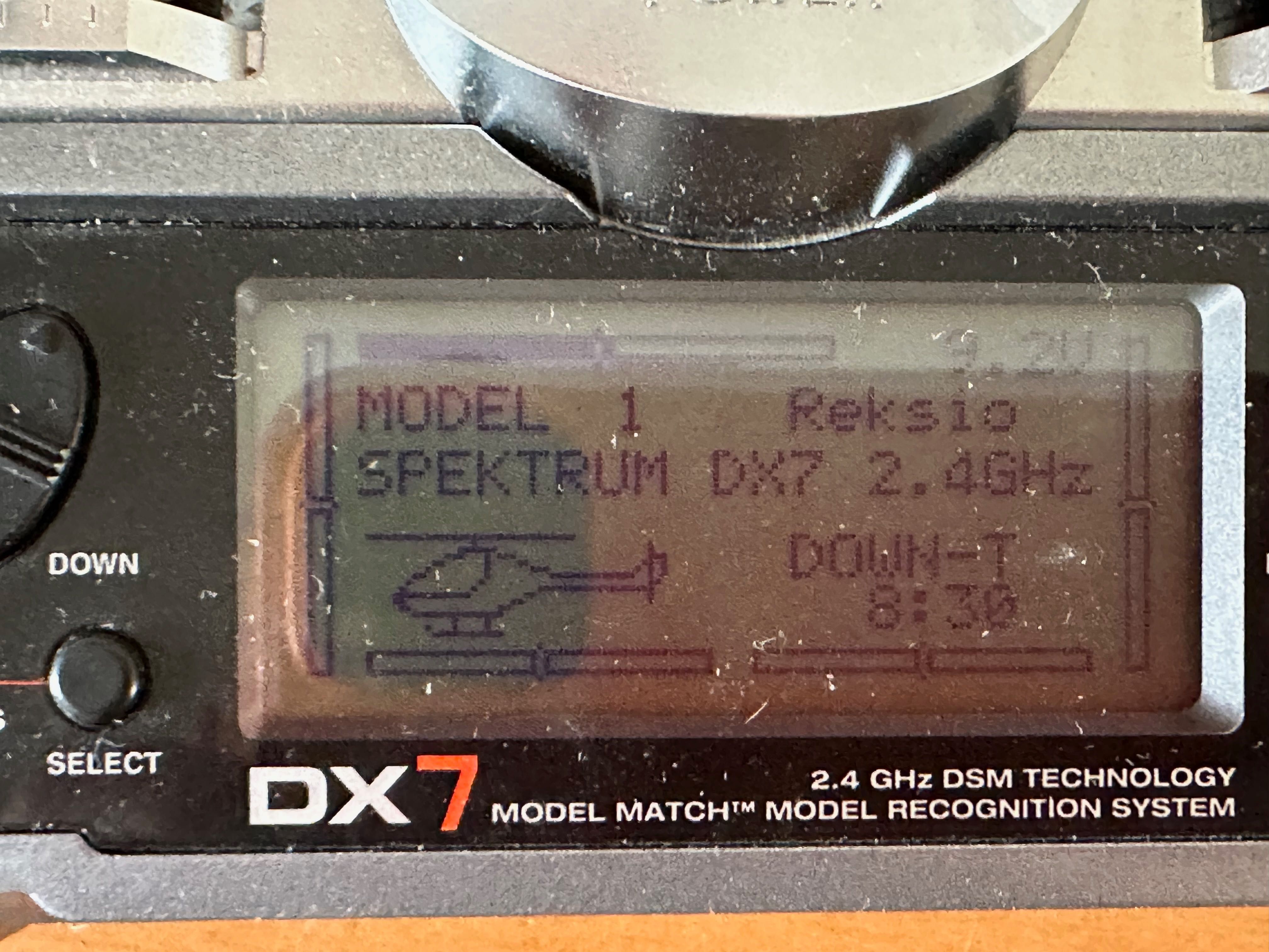 Radio Spectrum DX7 używane