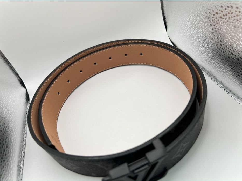 Cinto Louis Vuitton preto e cinza