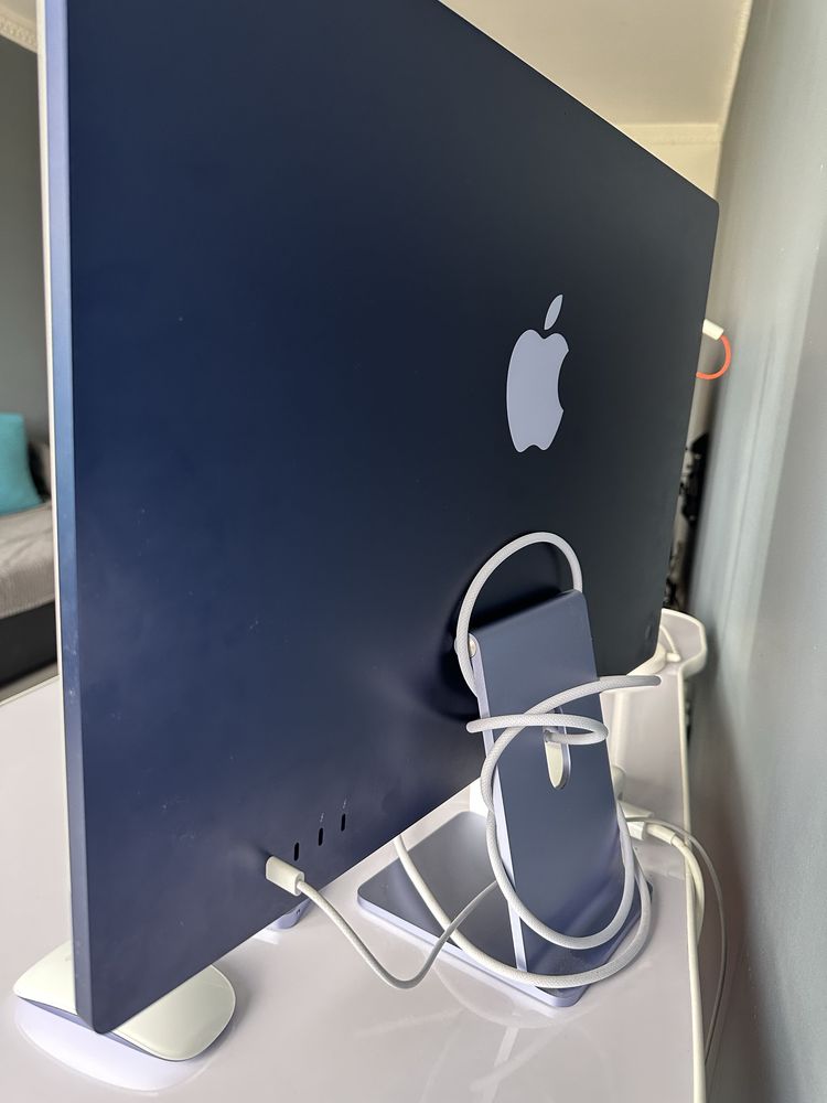 iMac 24, M1 2021, 16GB, 256GB, 8 CPU/GPU. Кастомна версія