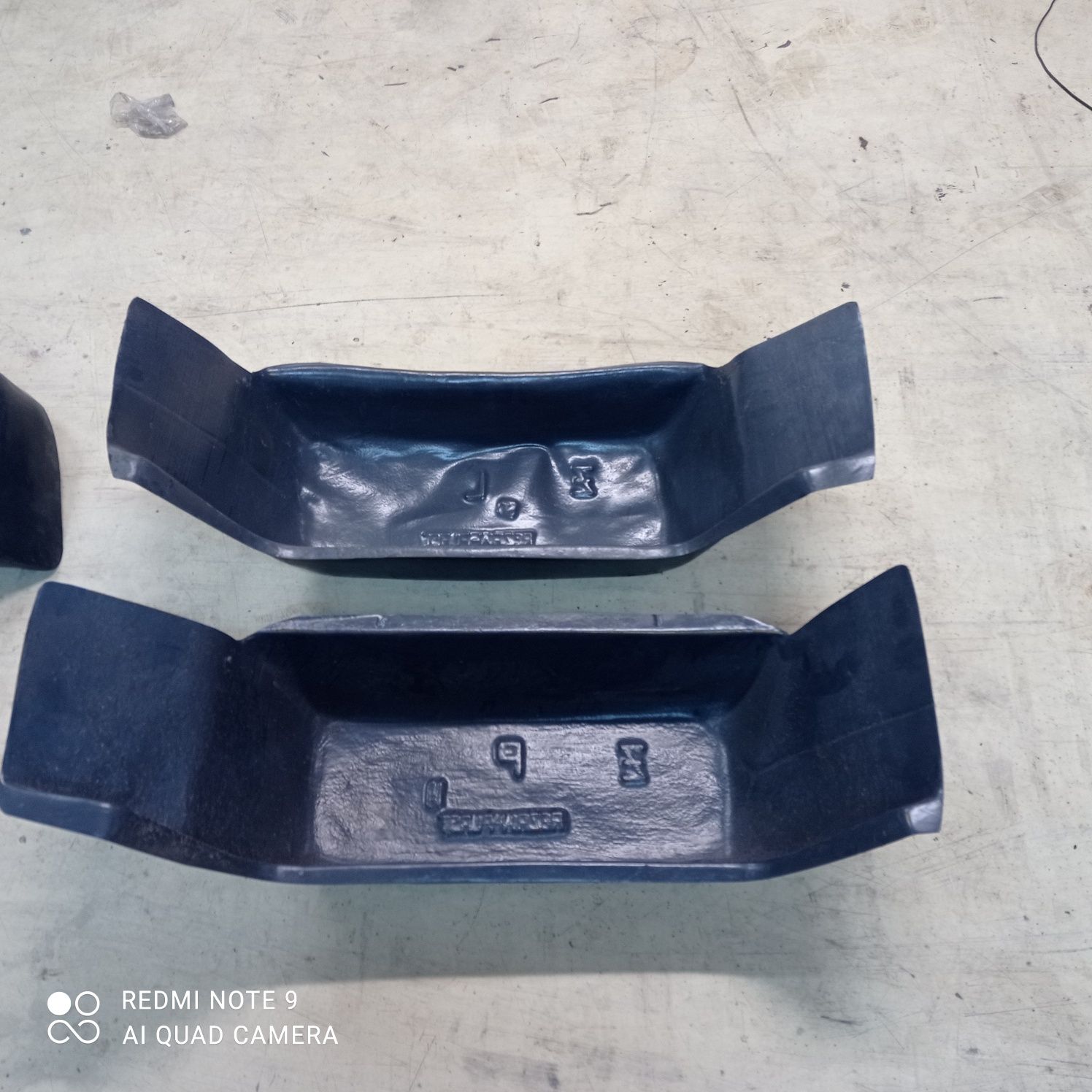Komplet plastikowych nadkoli Żuk blaszak . Nowe. Stan BDB.