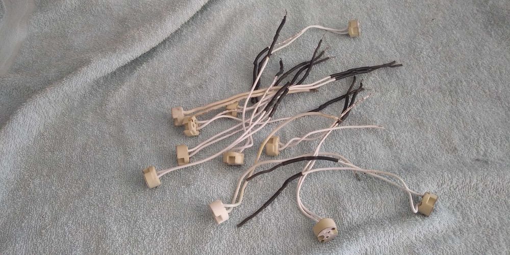 żarówki LED 12V ac/dc 8W