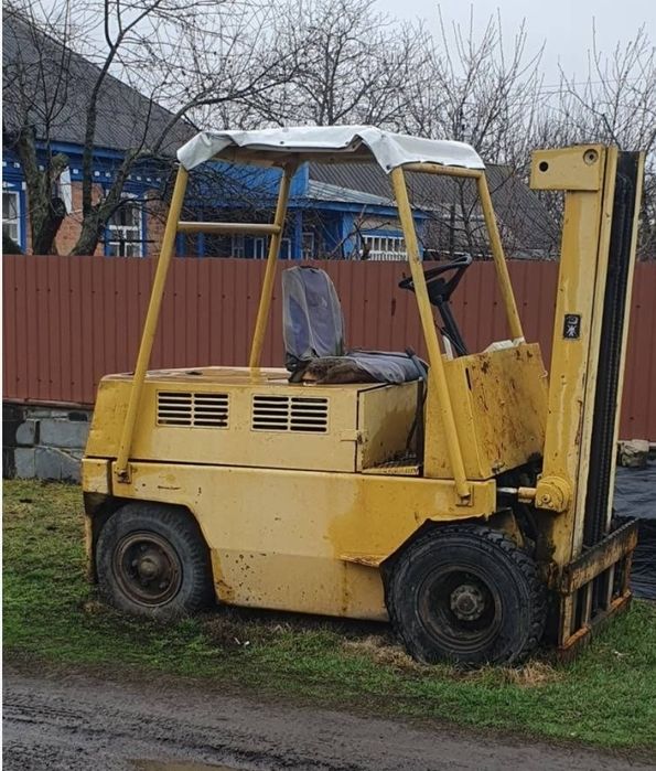 Погрузчик вилочный