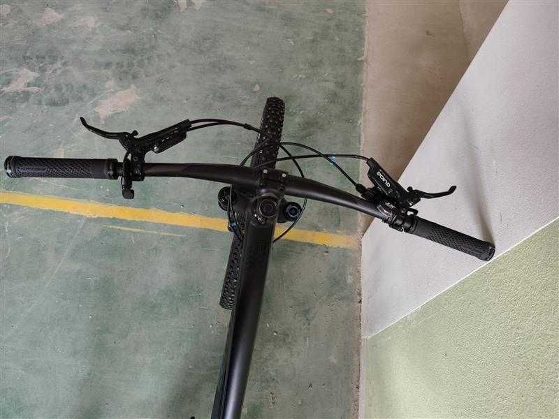 Górski rower MTB XC  KROSS MOON 2.0 OUTLET