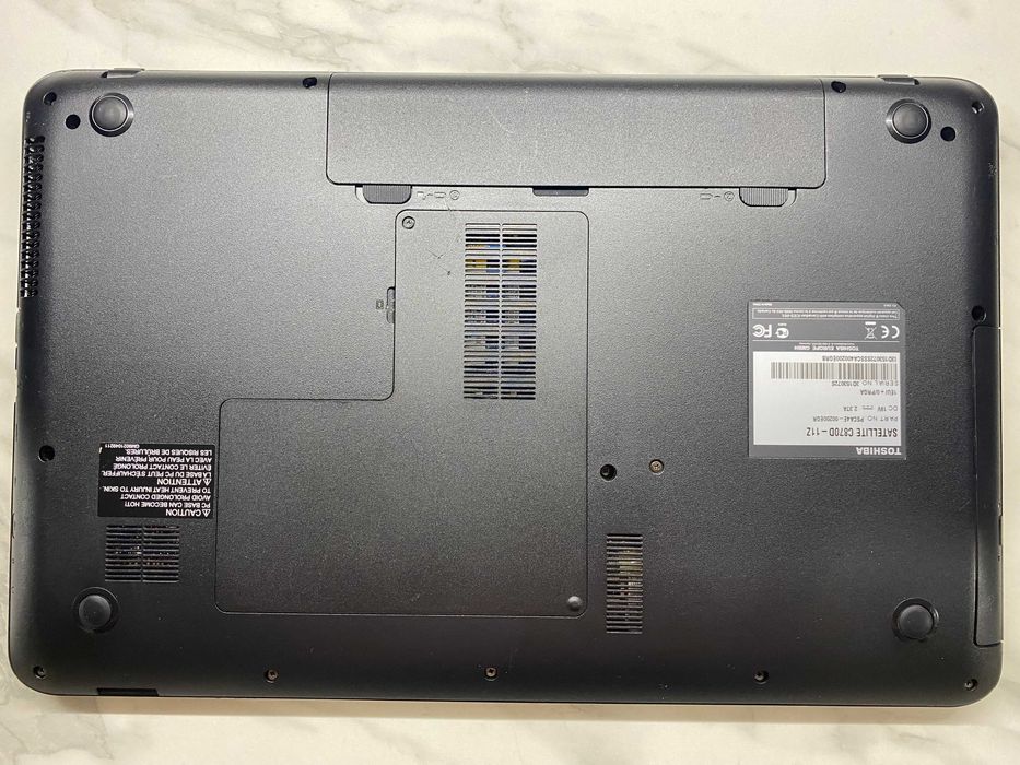 Toshiba Satellite C870D AMD E1-1200/4Gb ОЗУ/HDD 250Gb/17'' супер стан