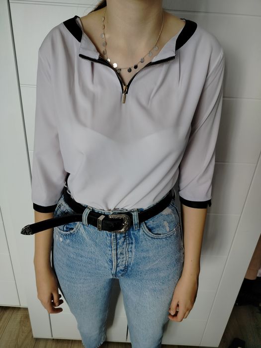 bluzka biała elegancka z suwakiem z dekoltem