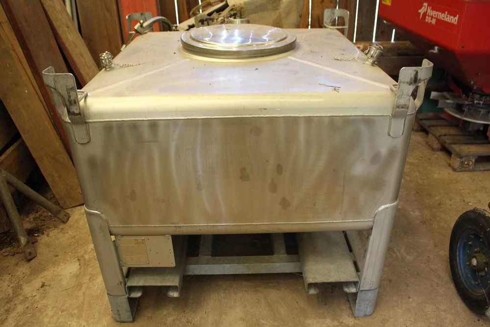 zbiornik ze stali nierdzewnej 700 litr