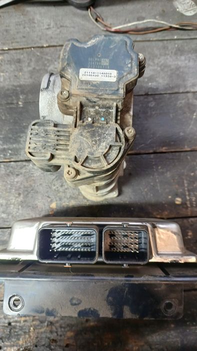 Блок керуваня двигуном ваз 2115